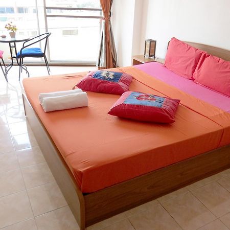 View Talay 1B Apartments Pattaya Exterior foto