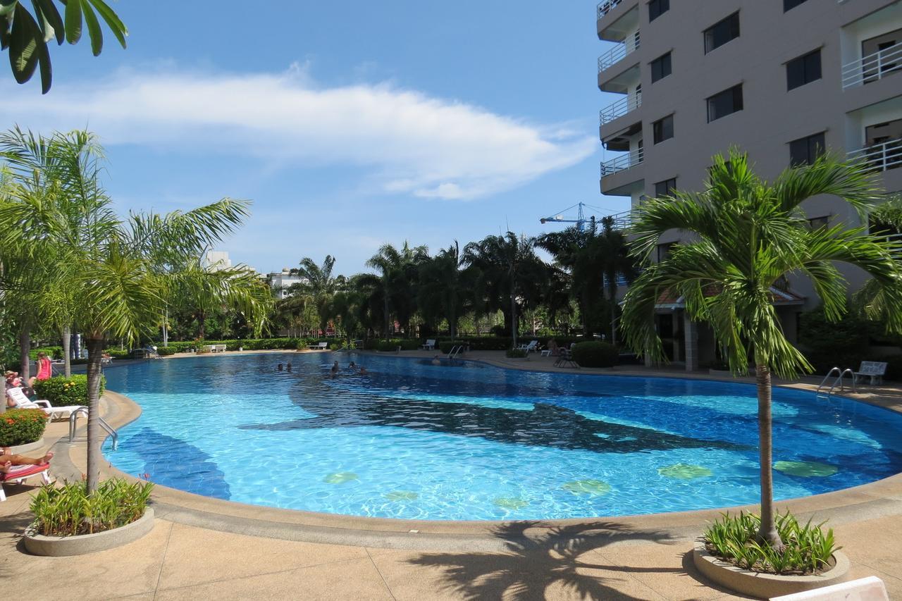 View Talay 1B Apartments Pattaya Exterior foto